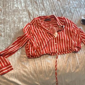 Super cute l’academie crop shirt